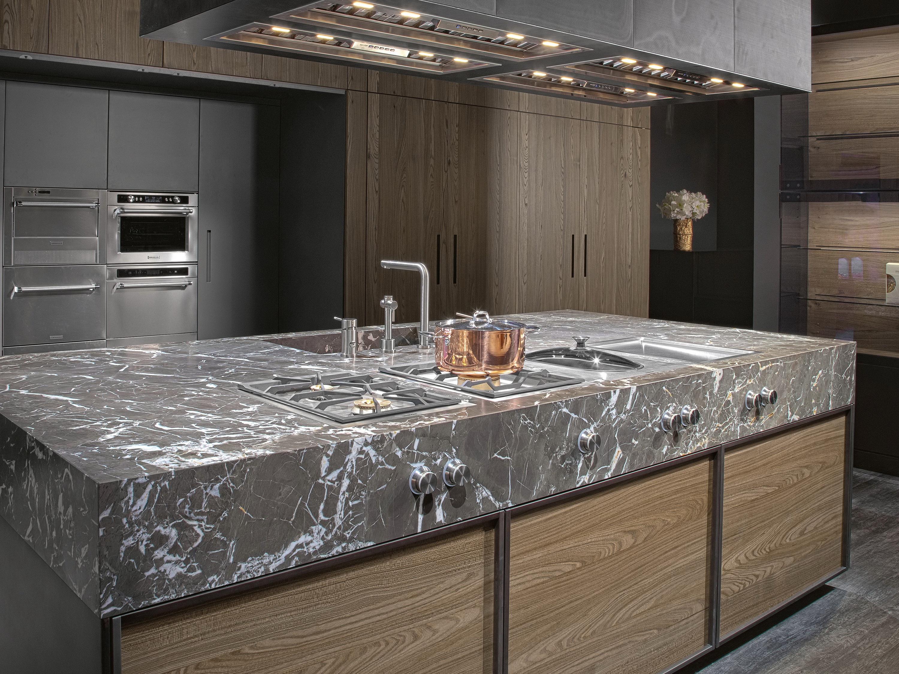 家具分类板特点材料是哪些_家具板材料的分类及特点是什么_家具板的分类